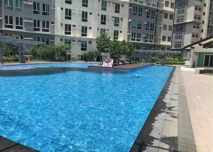 Apartment Phebs 2bedroom Posh In The Heart Of Makati Manila