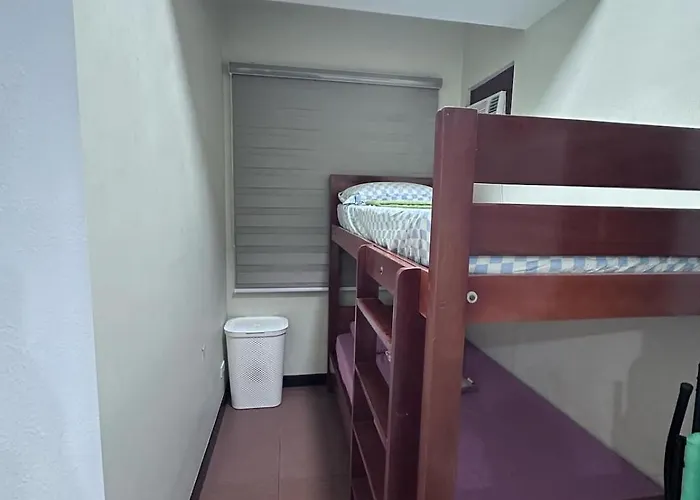 Apartment Phebs 2bedroom Posh In The Heart Of Makati