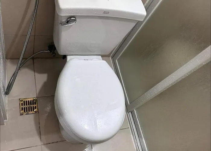 Phebs 2bedroom Posh In The Heart Of Makati * Manila