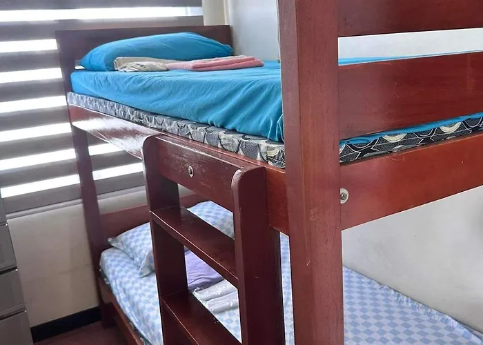 Phebs 2bedroom Posh In The Heart Of Makati Manila