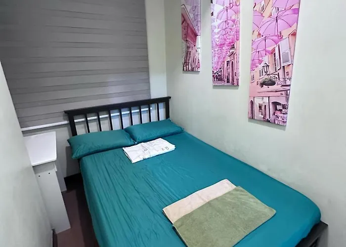 Phebs 2bedroom Posh In The Heart Of Makati *