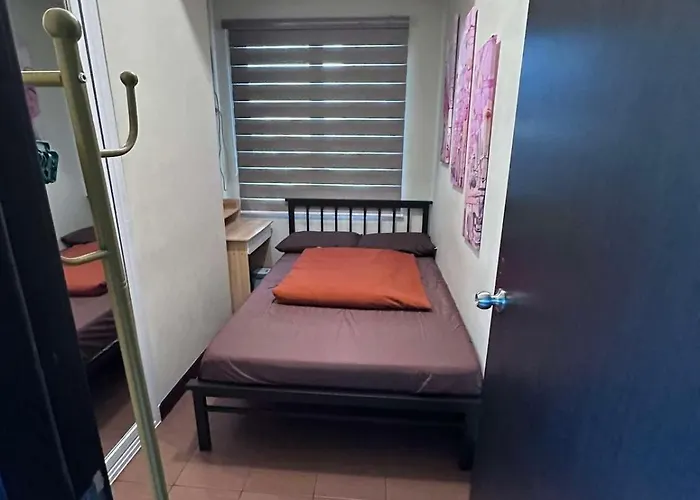 Phebs 2bedroom Posh In The Heart Of Makati