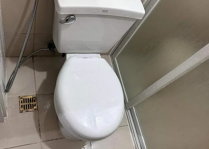Phebs 2bedroom Posh In The Heart Of Makati * Manila