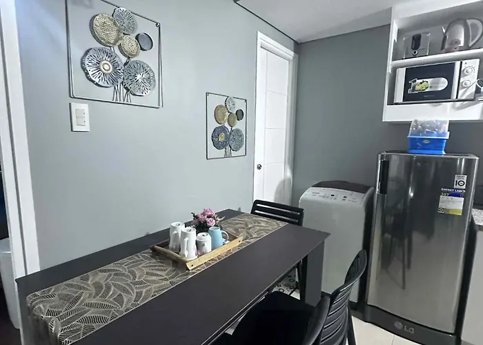 Phebs 2bedroom Posh In The Heart Of Makati * Manila